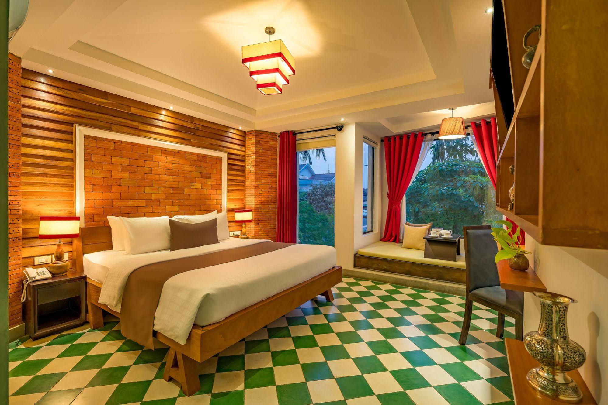 Primefold Hotel Siem Reap Esterno foto